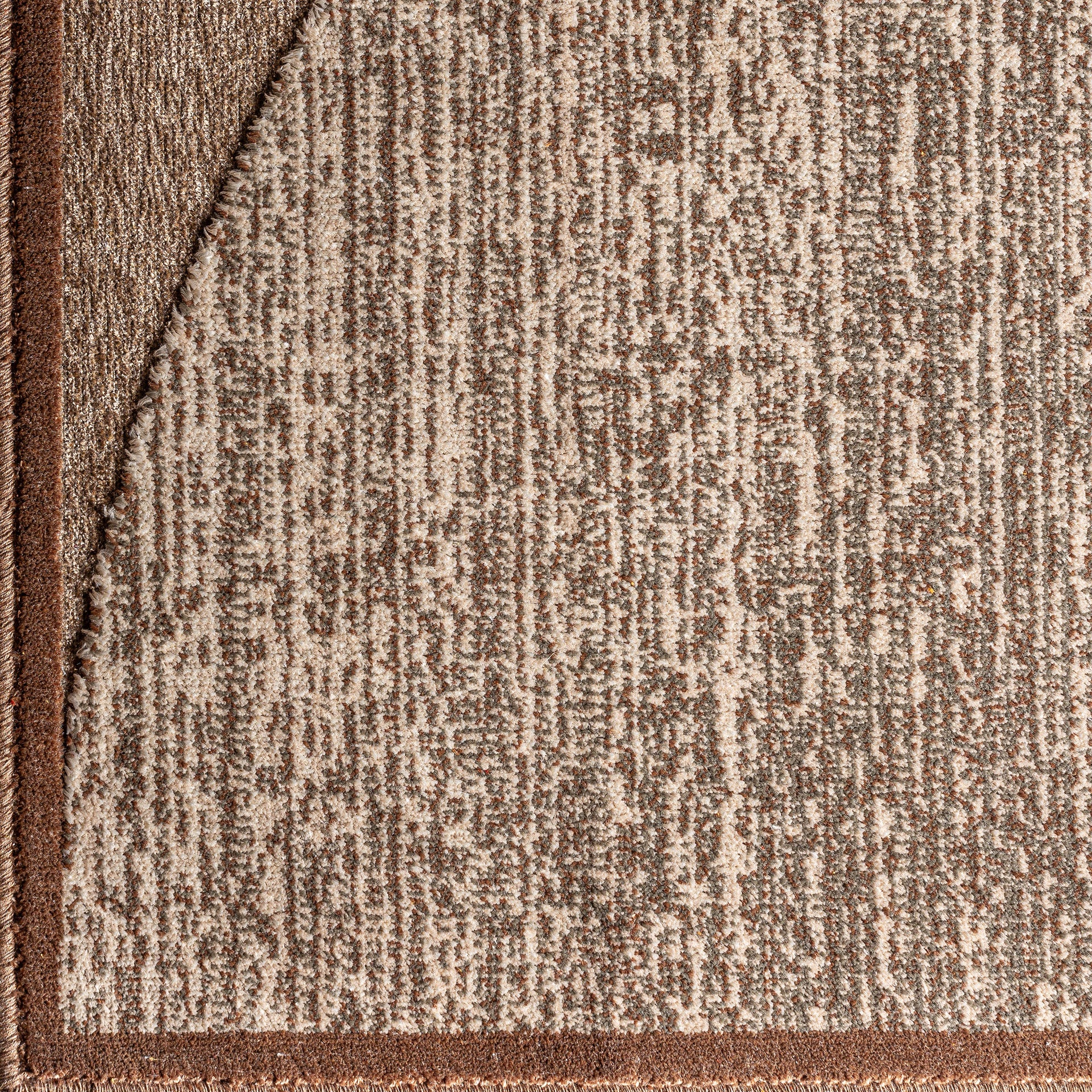 AKBAR CARPET